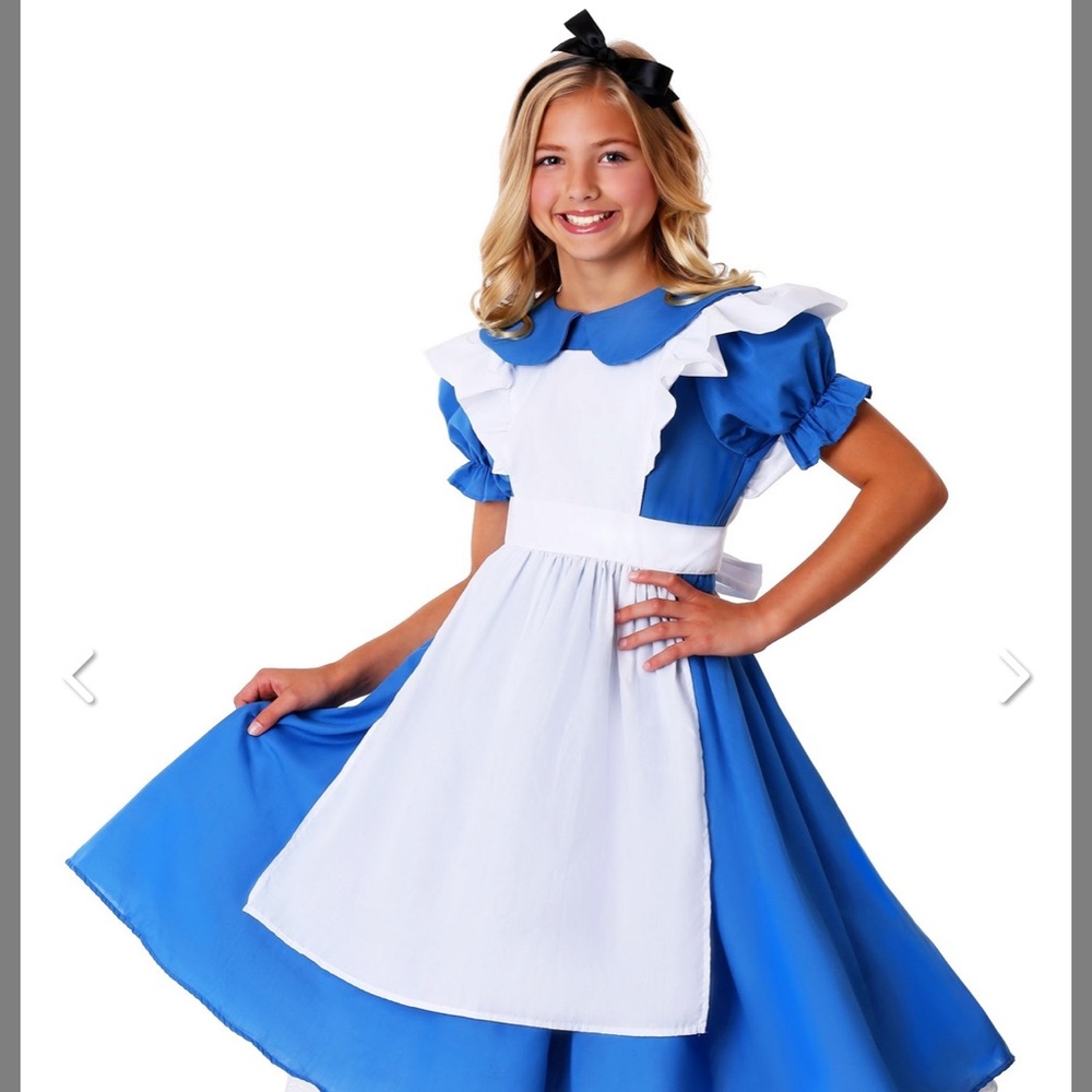 Alice in Wonderland costume
